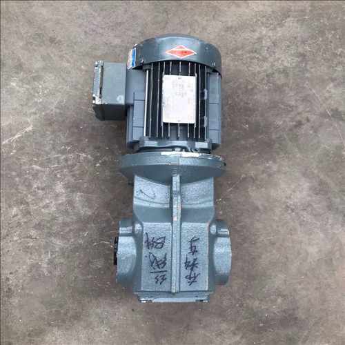 一台sew立式空心轴齿轮减速机，KA47/T DT80K4，（耶耶电子）