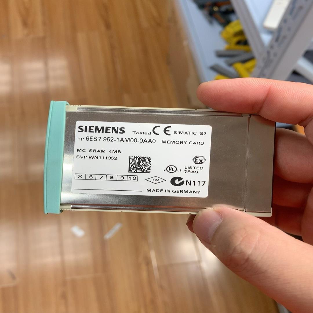 询价6ES7952-1AM00-0AA0内存卡一侧断脚