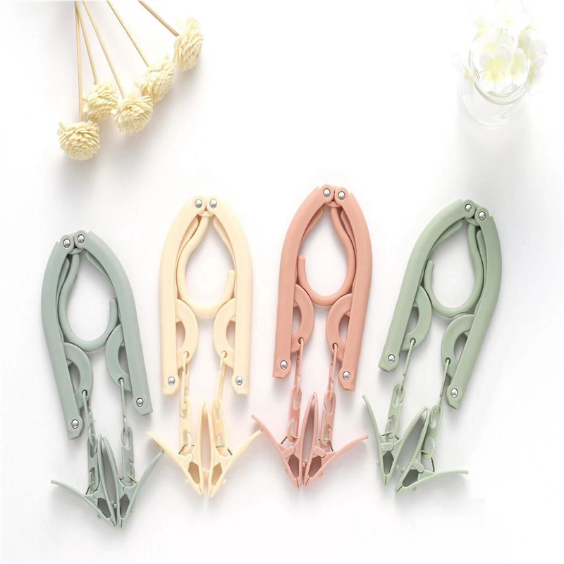 户外旅行多功能折叠衣架魔术晾衣架带夹子塑料晒衣架旅游洗漱