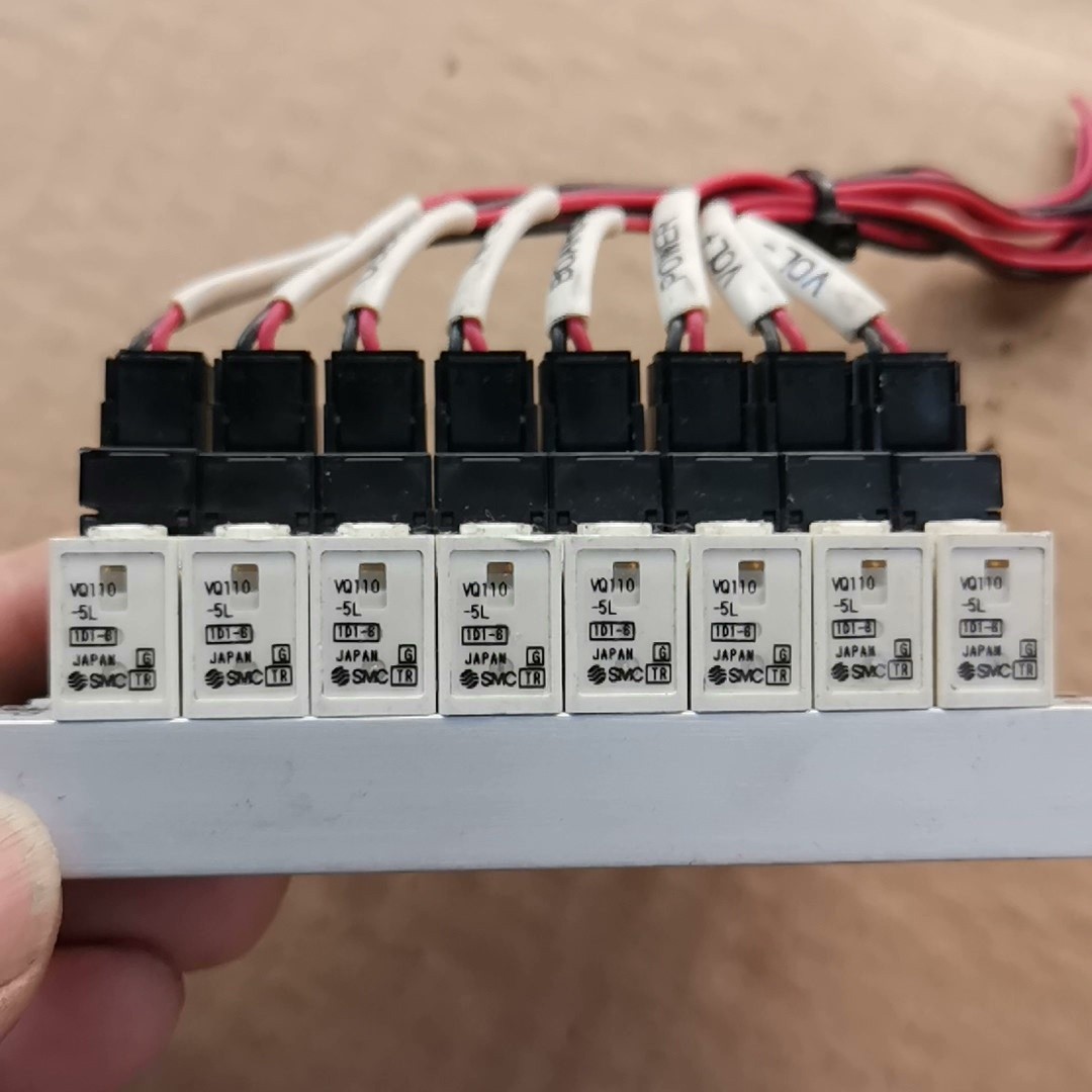 SMC电磁阀VQ110-5L 成色漂亮  质量包好#SMC【议价】