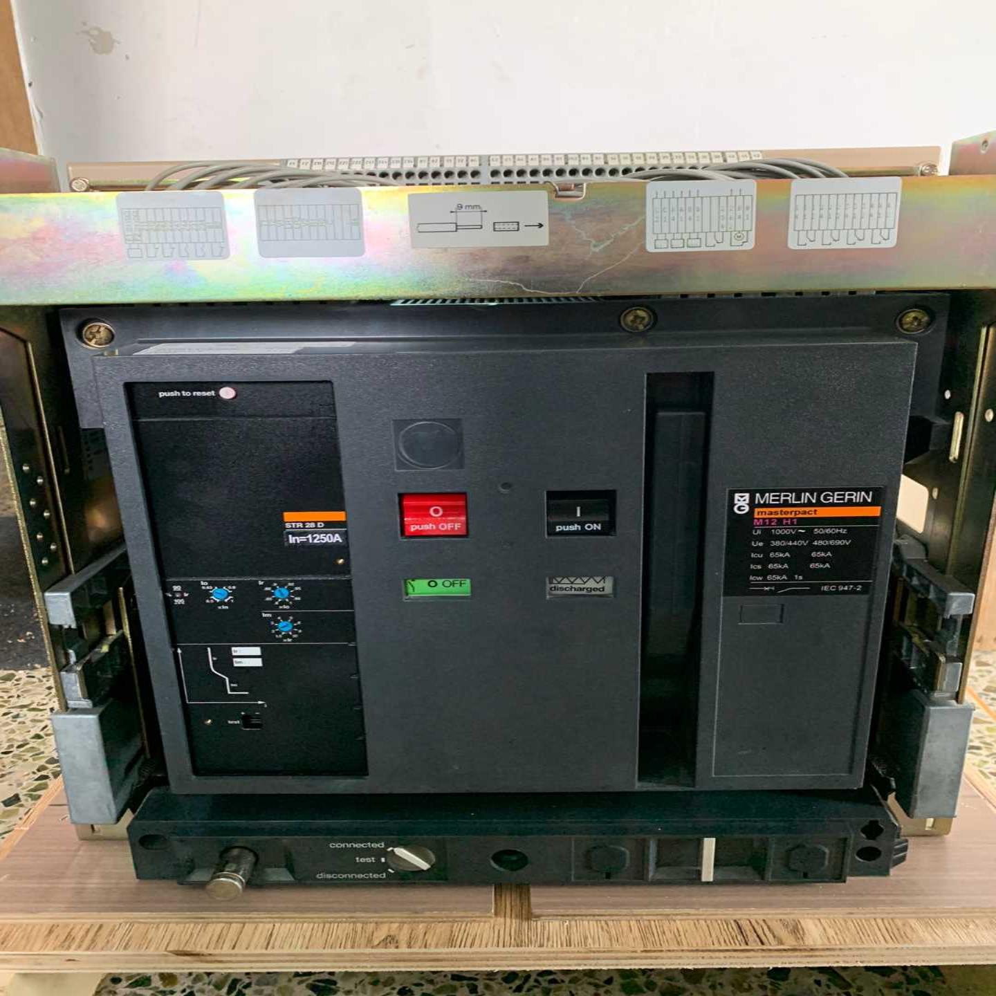 老款梅兰日兰断路器 框架开关M12 M08 M10抽屉式 及