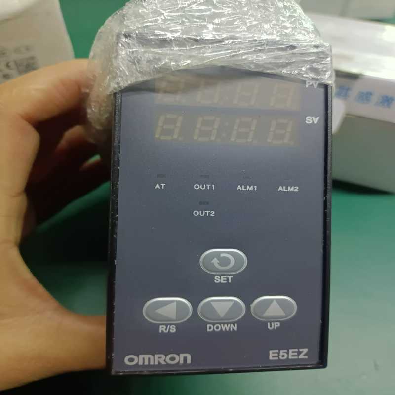 议~E5EZ-R3T温控器（储存位置：A10）