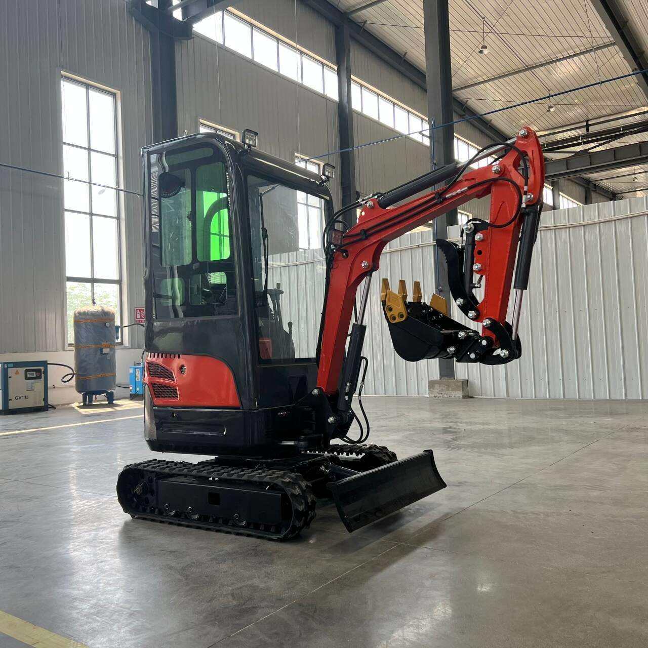 跨境亚马逊直供1800KG履带挖掘机 欧5/EPA认证小挖机农用挖掘机,玩具/童车/益智/积木/模型,毛绒/玩偶/公仔/布艺类玩具,淘宝优惠券,粉丝福利购,淘宝优惠卷