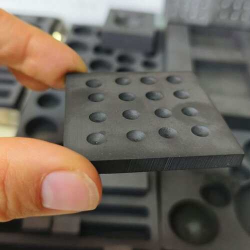 小金豆金银熔炼多孔模具石墨油槽模具高纯石墨金豆银豆熔料槽DIY
