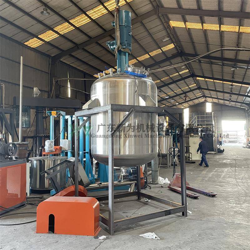 生产销售洗发水日化品乳化罐液体立式搅拌机多功能电加热混合机