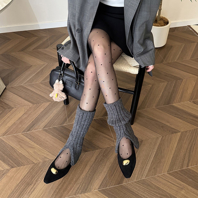 真皮尖头浅口平底单鞋女2025春秋新款磨砂金属扣粗跟玛丽珍鞋通勤,户外/登山/野营/旅行用品,登山鞋/徒步鞋,淘宝优惠券,粉丝福利购,淘宝优惠卷