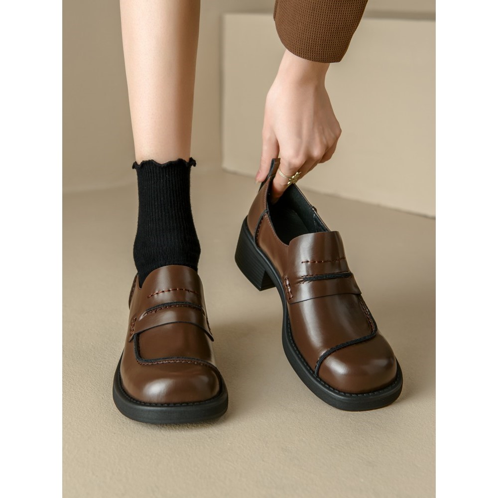 网红超火大头娃娃鞋学院风复古小