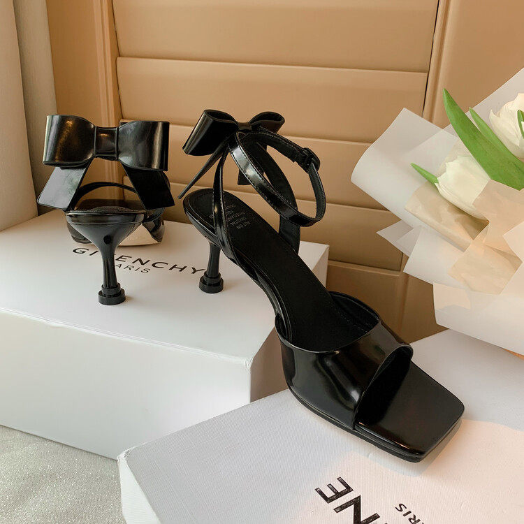 仙女风细跟凉鞋女2023夏粉色蝴蝶结方头一字带后空高跟鞋配裙子,户外/登山/野营/旅行用品,登山鞋/徒步鞋,淘宝优惠券,粉丝福利购,淘宝优惠卷