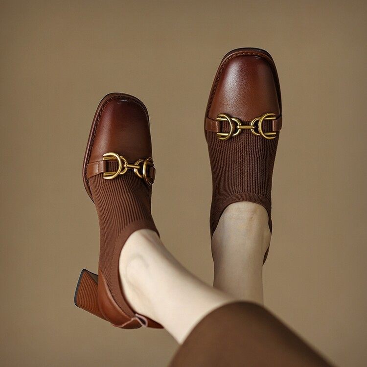 真皮高跟单鞋女粗跟牛皮拼接针织深口方头金属饰扣英伦棕色女鞋子