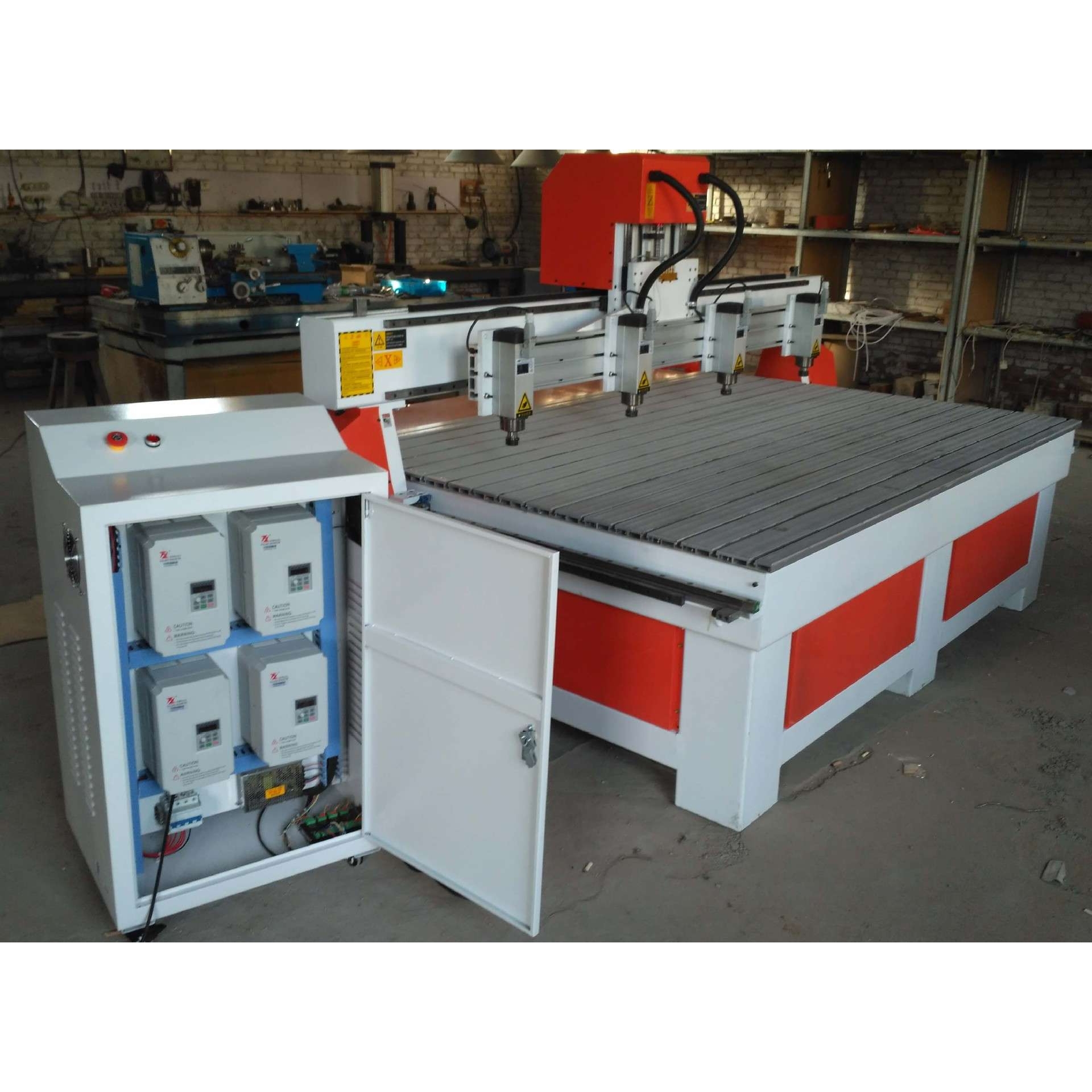 1325多机头方轨齿条广告PCV PC板 亚克力木工木门切割 数控雕刻机