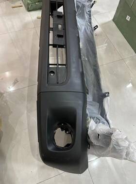 汽车零件LANDCRUISER的前保险杠狭窄52119-60984