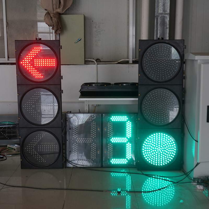 供应红绿灯 led三色指示灯箭头警示灯道路施工网红交通信号灯