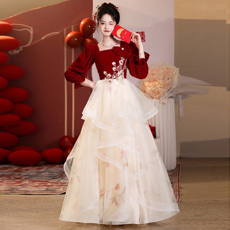 大码敬酒服新娘2024新款胖mm订婚晚礼服K婚纱遮肚当天结婚回门长