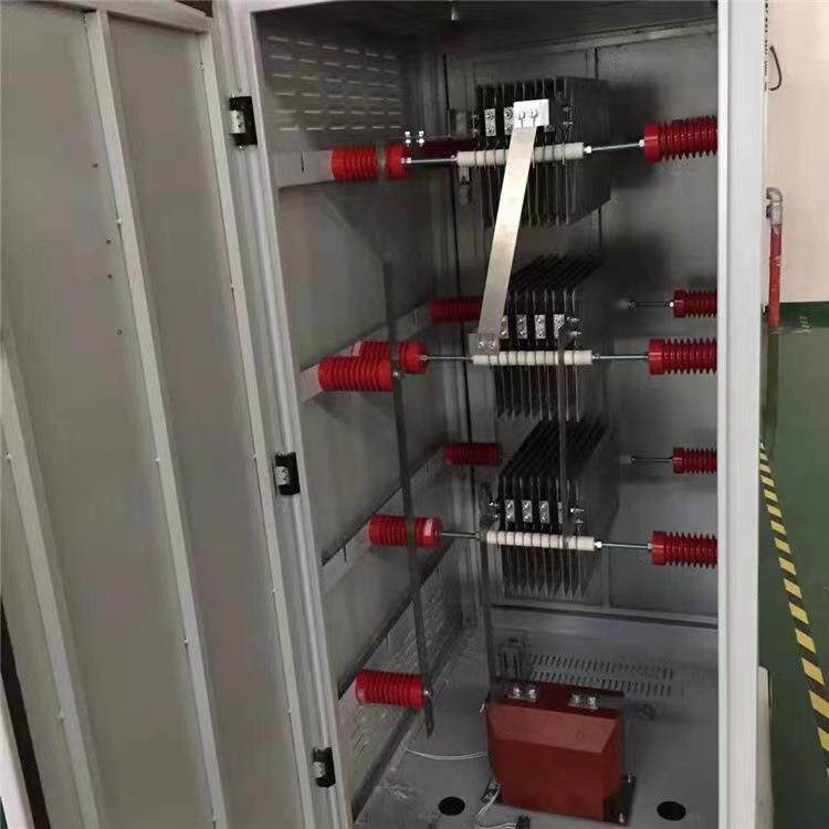 鲁杯中性点接地电阻器20KV-600A-10S通过串并联的方法可任意组合