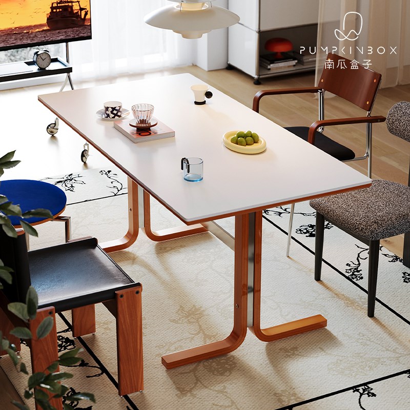 岩板餐桌2025新款简约家用长方形实木高级感P包豪斯客厅小户型饭