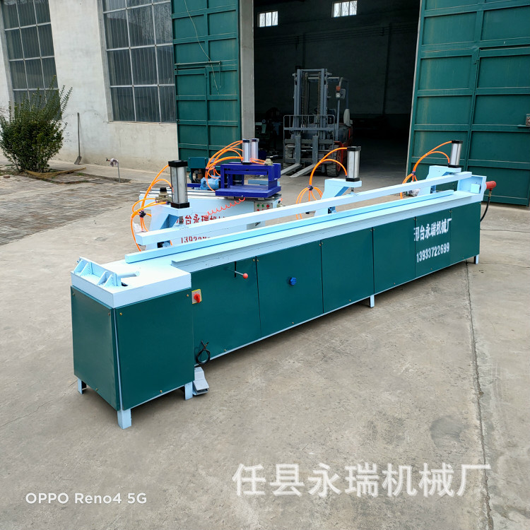 全自动建筑方木梳齿对接机