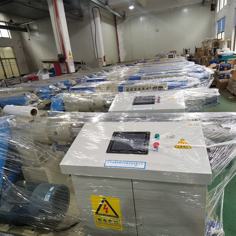 原厂供应电脑版plc操作简单私服电机全新塑料挤出机