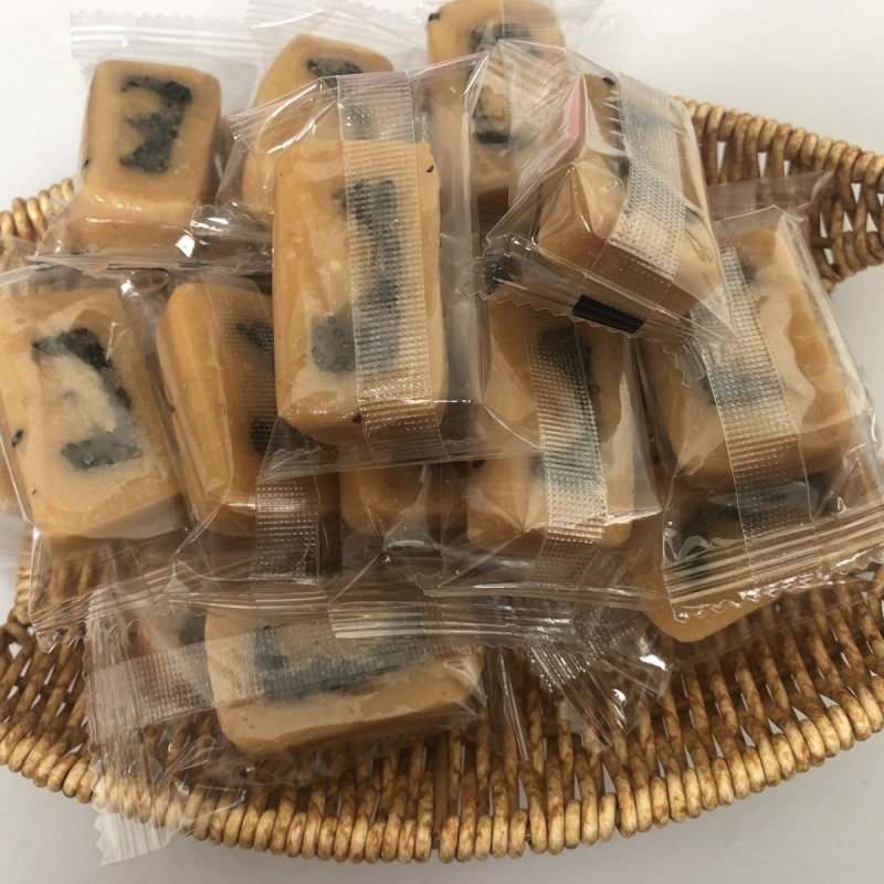 软贡糖芝麻蒜蓉味闽南特产漳州龙海市白水新春特产古早味贡糖盒装