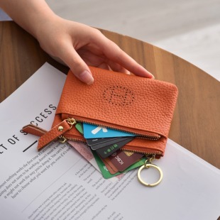 时尚 2025新款 简约女士钱包小巧便携多卡位证件包大容量零钱包