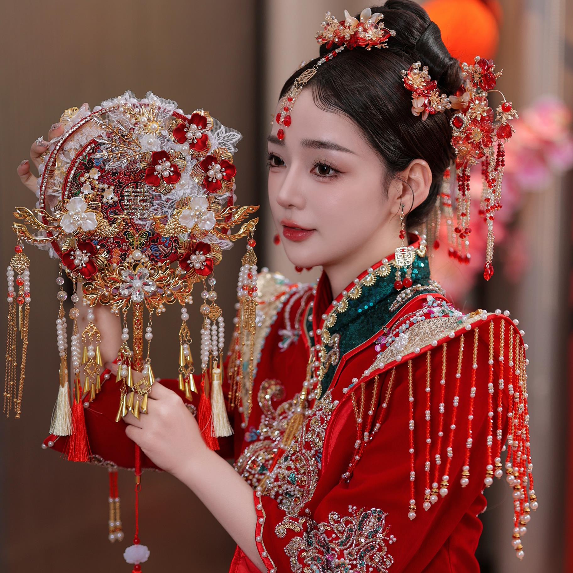 新娘结婚秀禾服团扇新中式双面成品遮面红色花朵金色成品DIY团扇