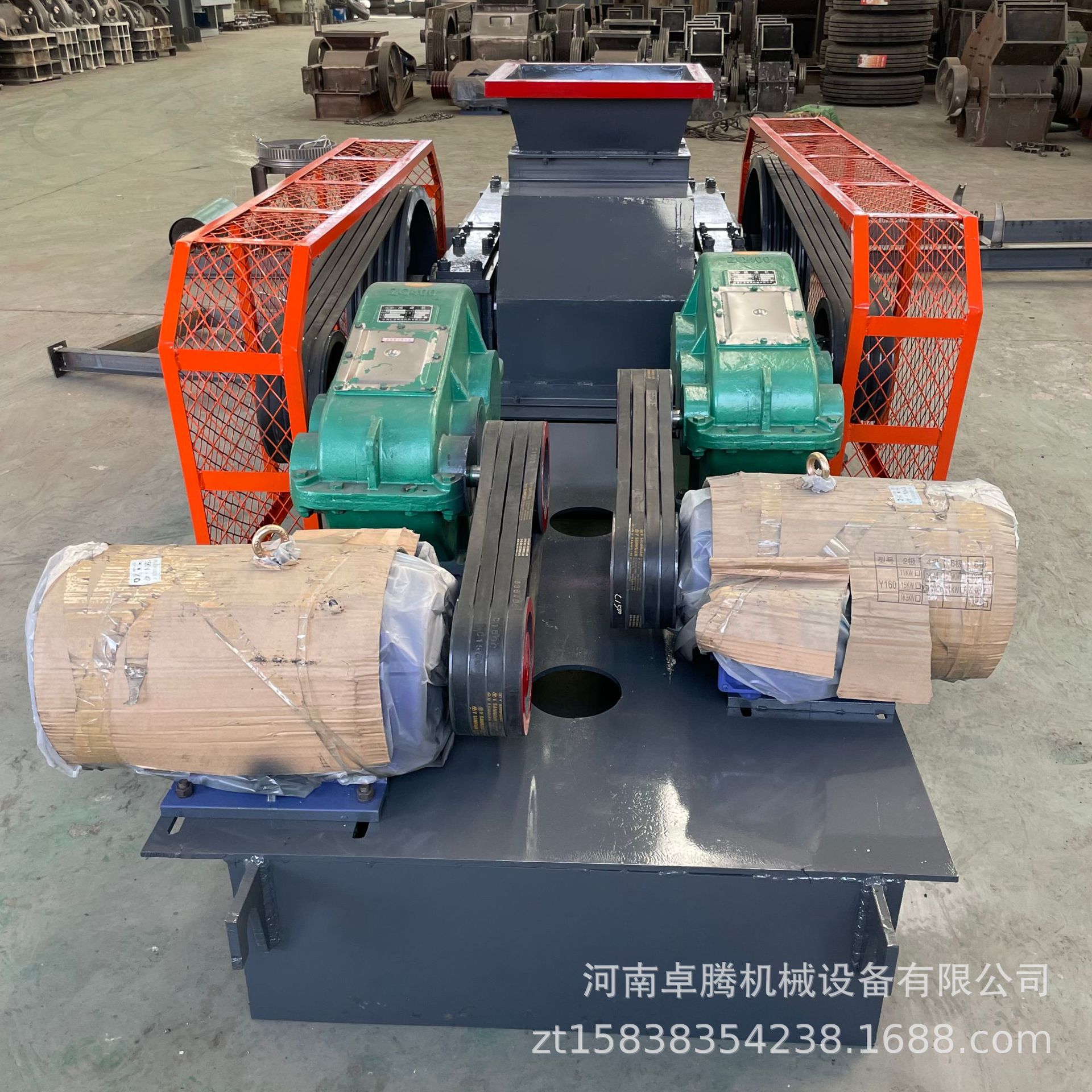 大型鹅卵石对辊制砂机煤矸石焦炭双齿辊破碎机花岗岩瓜米石制砂机