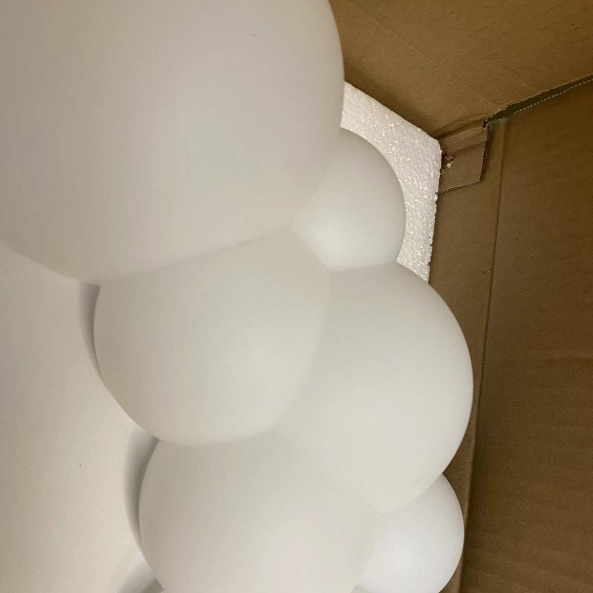 2024909年新客厅灯现代简约奶油风云灯北欧创意餐厅卧具室款吸顶