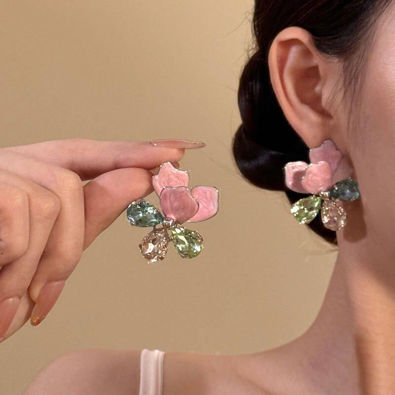 漂亮耳钉绝美镶钻巨彩色耳饰花朵