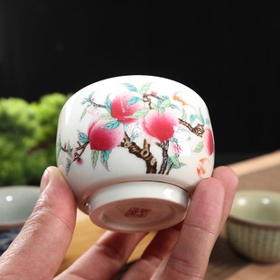 青花压手杯九桃五福图青花瓷茶杯主人杯仿古缸杯陶瓷大杯开片茶碗