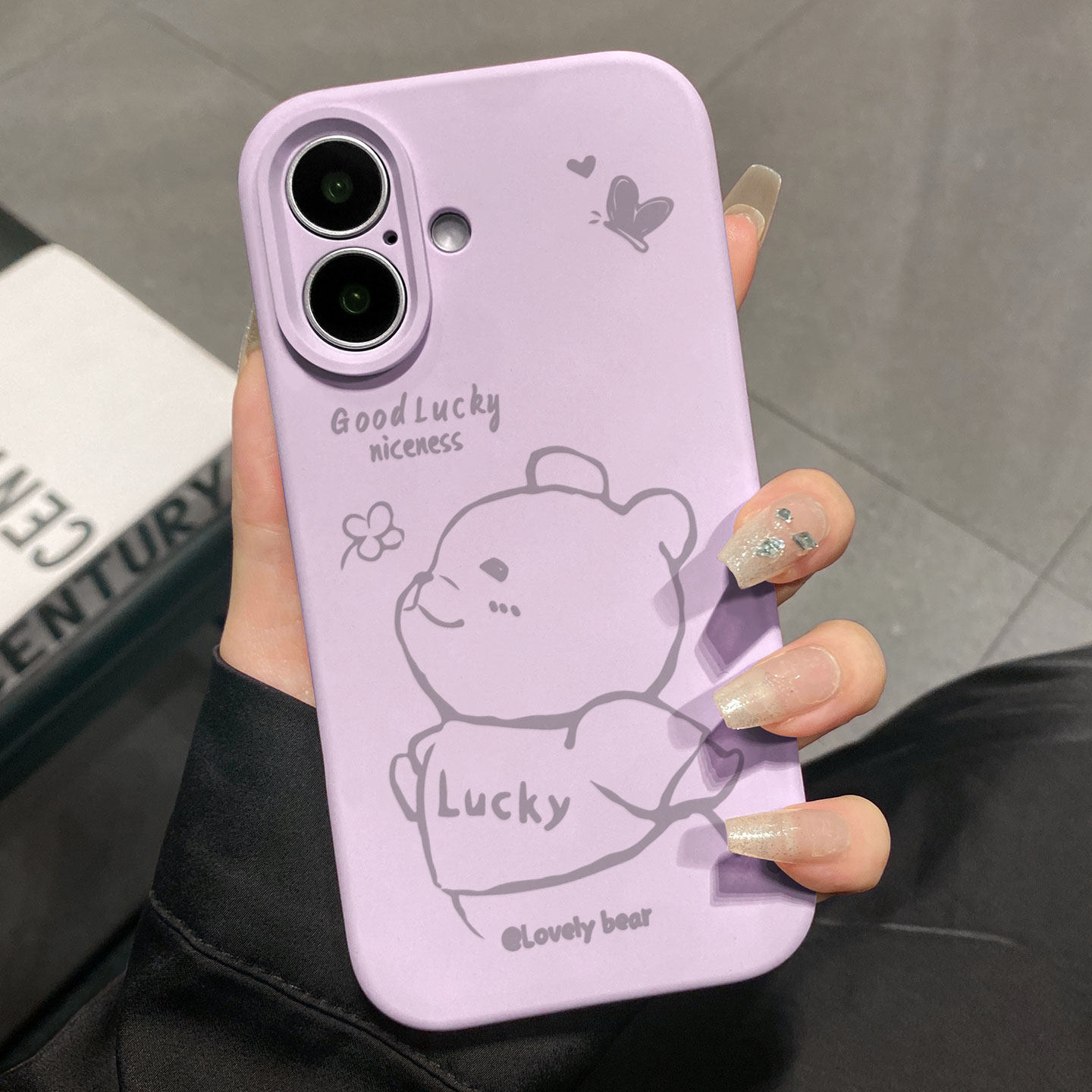蝴蝶幸运小熊适用于苹果17promax手机壳液态硅胶iPhone16pro保护套情侣15新款创意14超好看独特13全包12超火