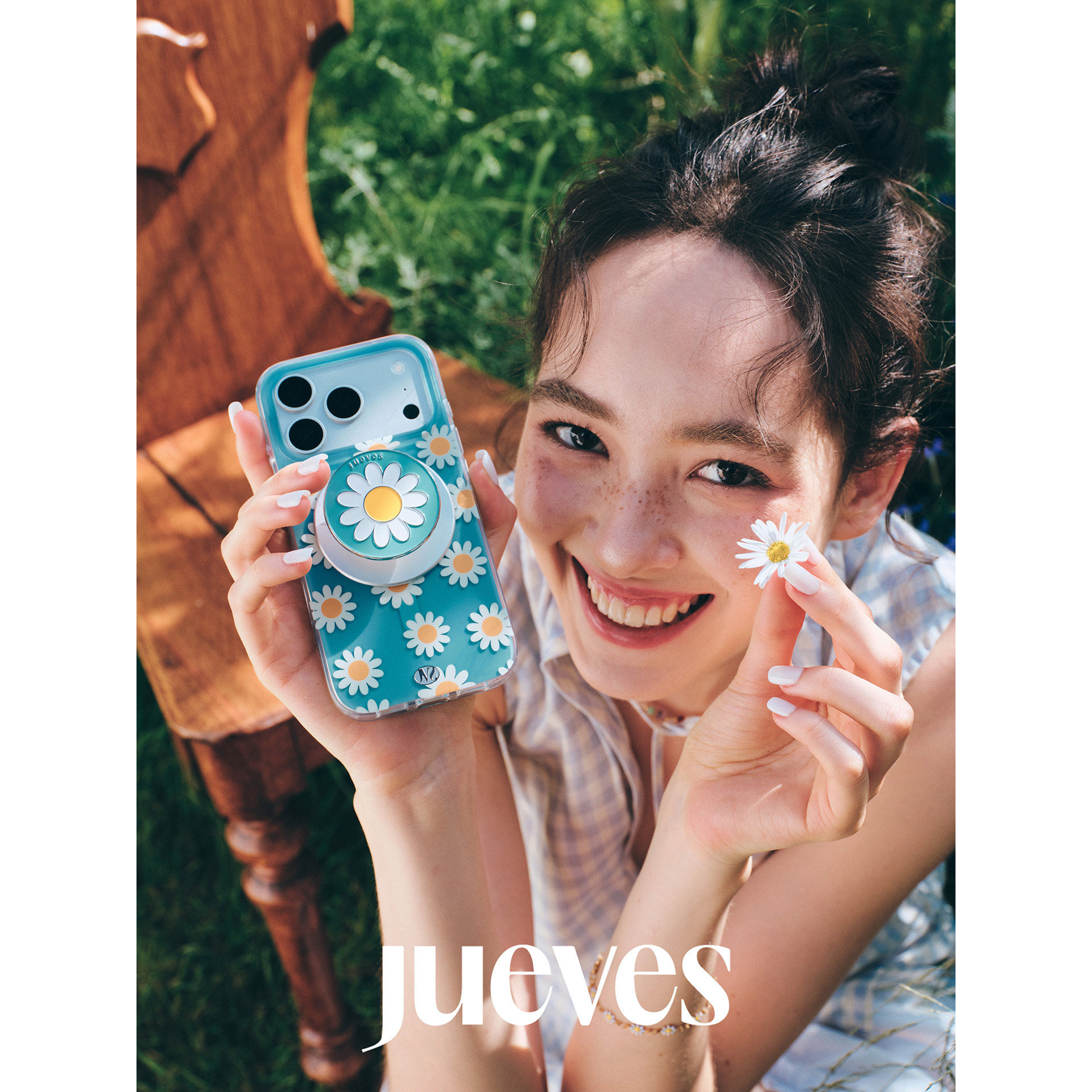 JUEVES星期四“雏菊海”磁吸手机壳 适用于苹果iPhone17ProMax/17Pro/16ProMax/18pro手机壳原创清新高级感图片