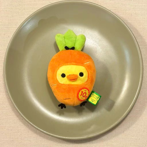 日本限定鼻孔鸡超市小鸡胡萝卜毛绒公仔轻松熊东京展会玩偶包挂件