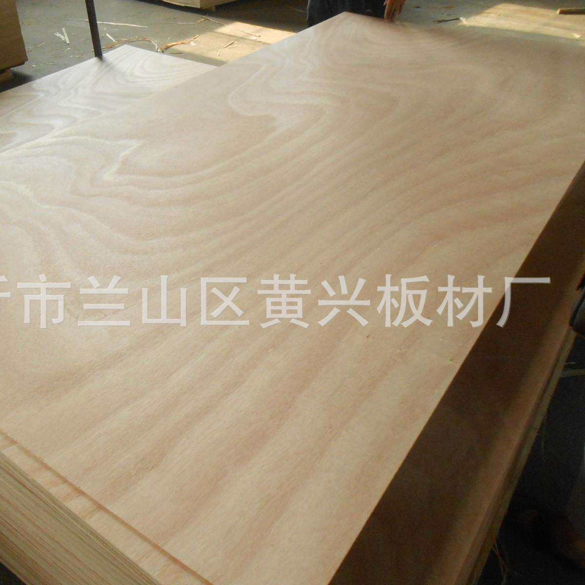 E0E19mm柳桉杨桉芯家具板多层板胶合板桃花芯科技木面