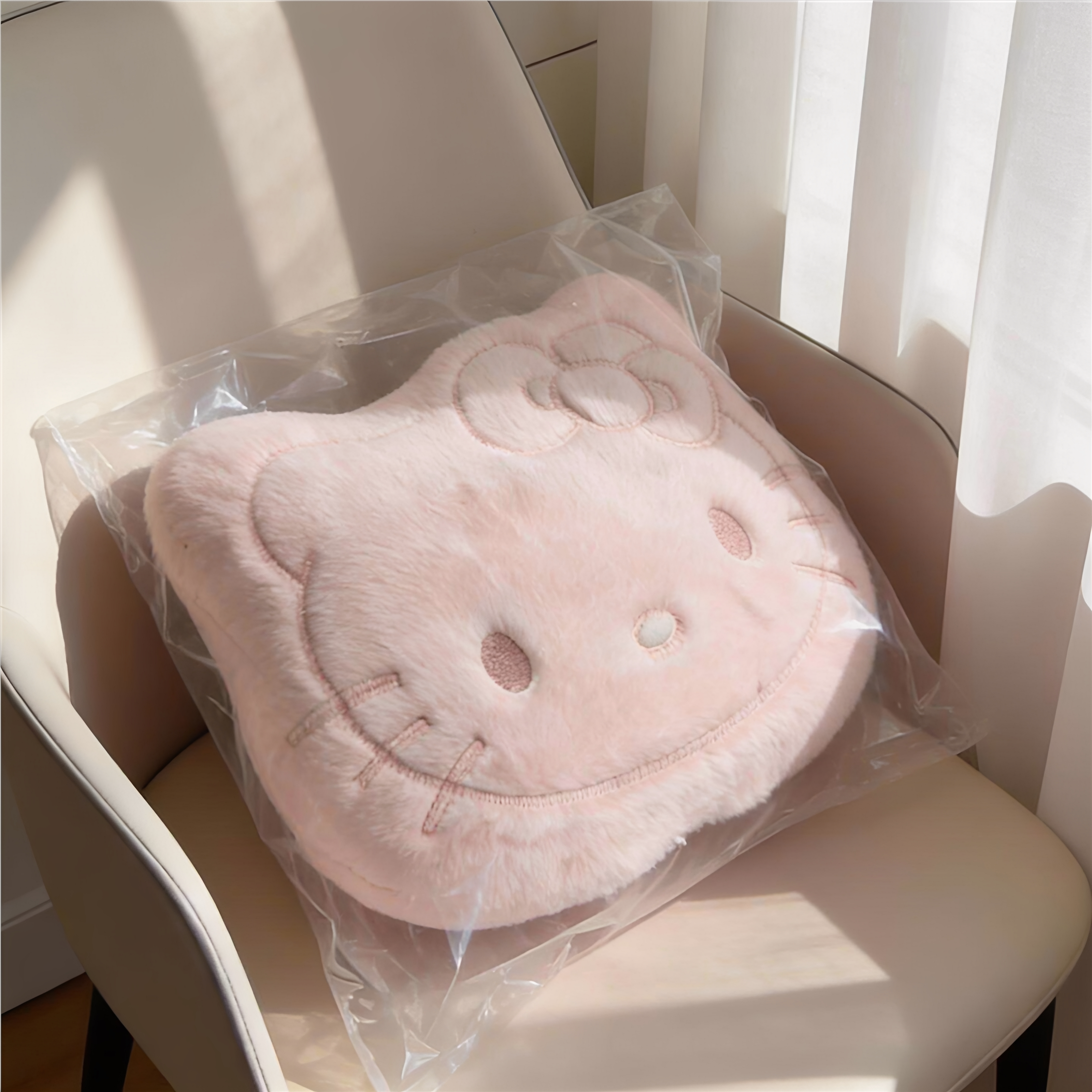 抱枕女生睡觉专用可爱猫抱枕毛绒图片