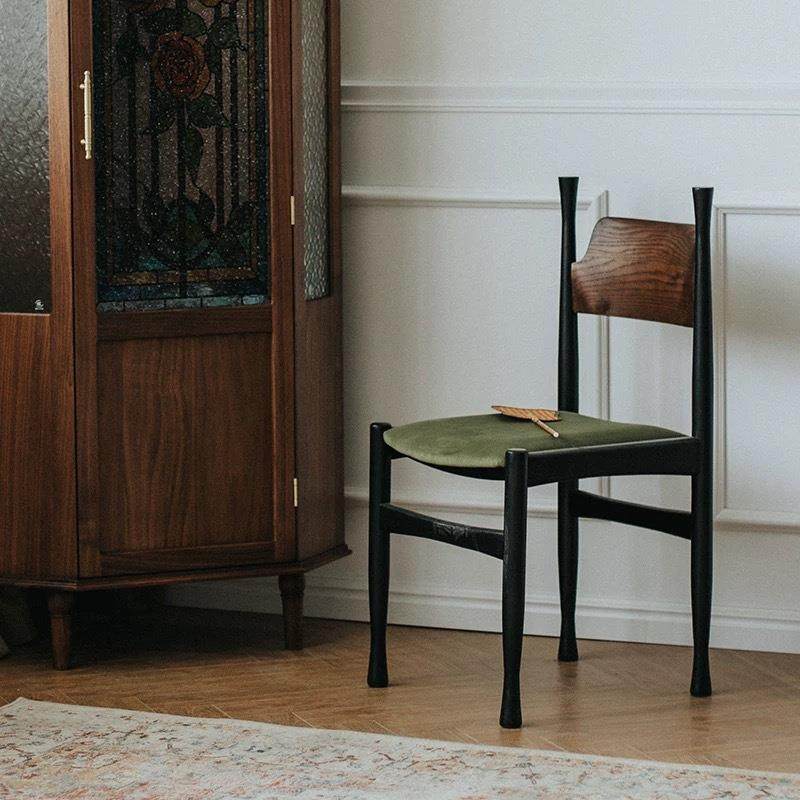 复古餐椅法式实木椅子靠背网红冲冠椅家用简约风轻奢软包椅子餐凳