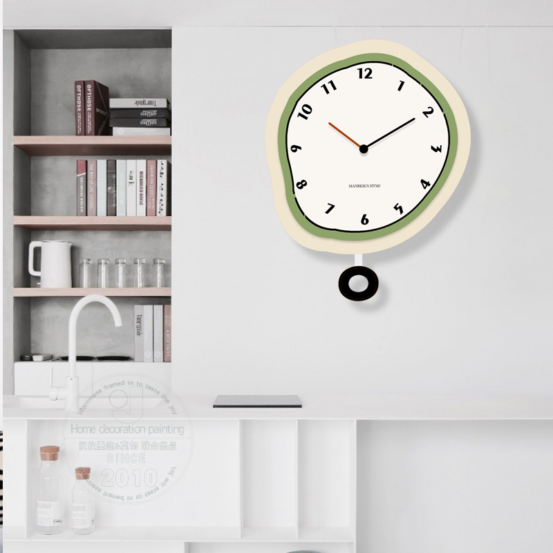 网红钟表挂钟客厅2023新款奶油风家用免打孔现代简约创意挂墙时钟