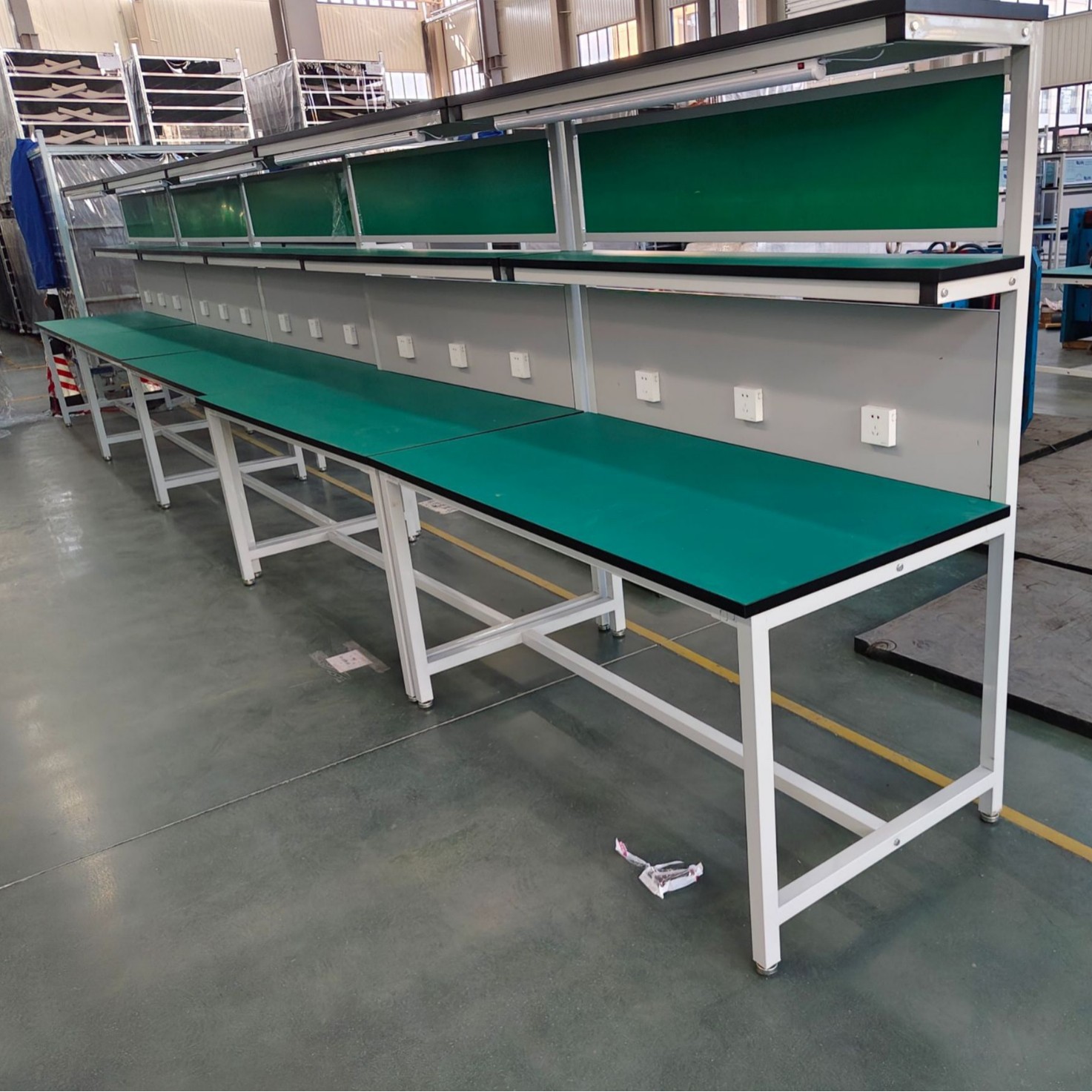 重型工作台防静电桌子工厂钳工台车间实验室测试台机械维可移动图片