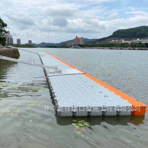 水上塑料浮筒摩托艇泊位浮箱钓鱼养殖平台码头水上浮桥网箱