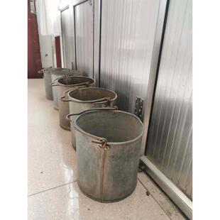 老式铁皮水桶7080年代民俗老物件复古装饰摆件怀旧农具农村老东西