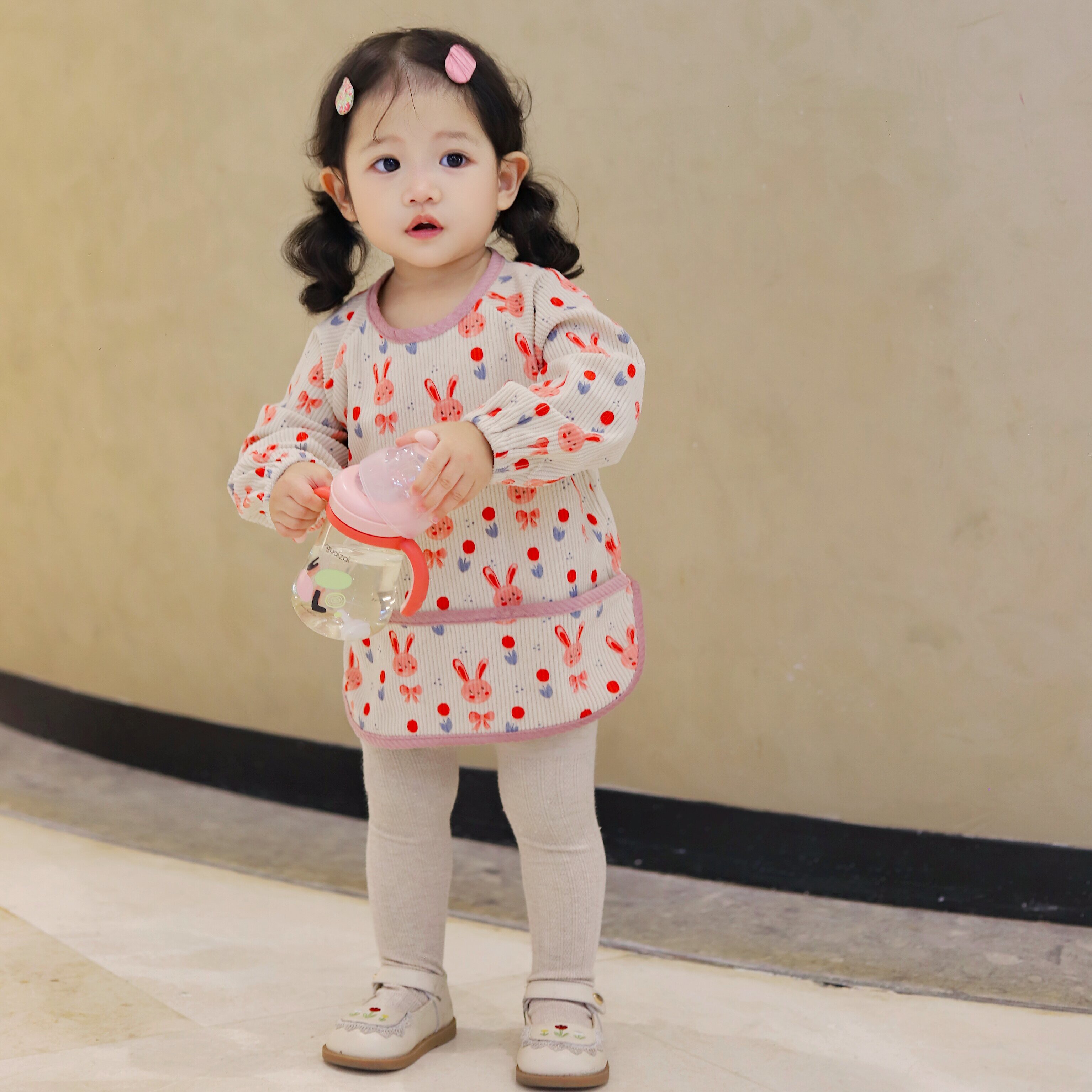 秋冬宝宝灯芯绒罩衣男女童反穿衣婴幼儿吃饭围兜围裙防水洋气