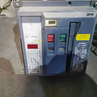 （霸霸电子）智能型万能断路器KFW2-3200 3P 1600A