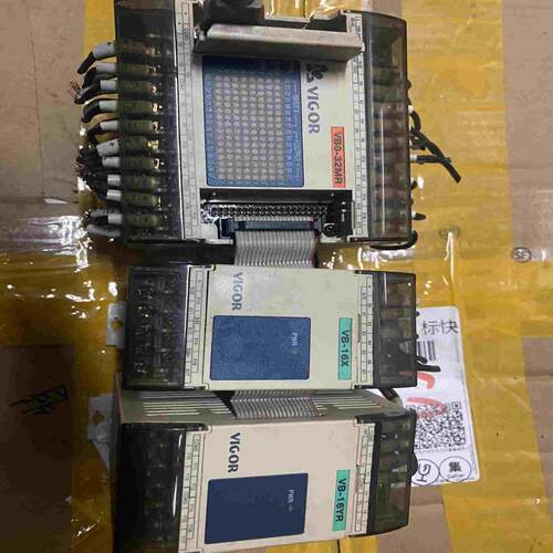 丰炜PLC型号VB0-32MR附带扩展模块VB-16~询价