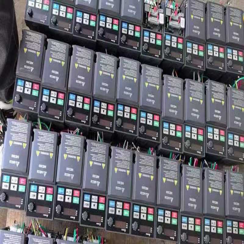 vfd2a8me21annaa变频器04kw 220v(跳跳机械）