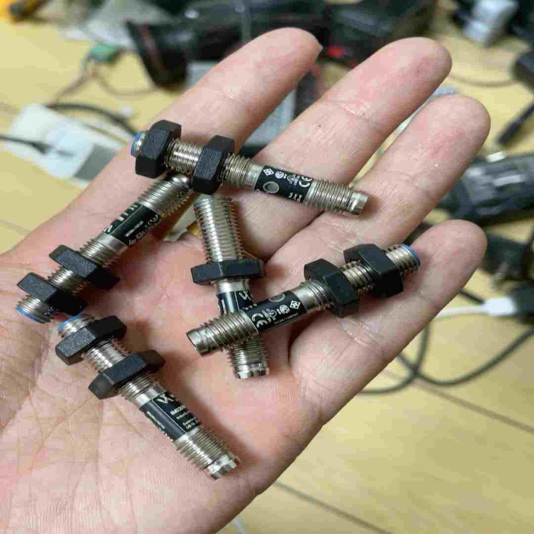议价Im020bm60vb8传感器，wenglor正品，二手拆机