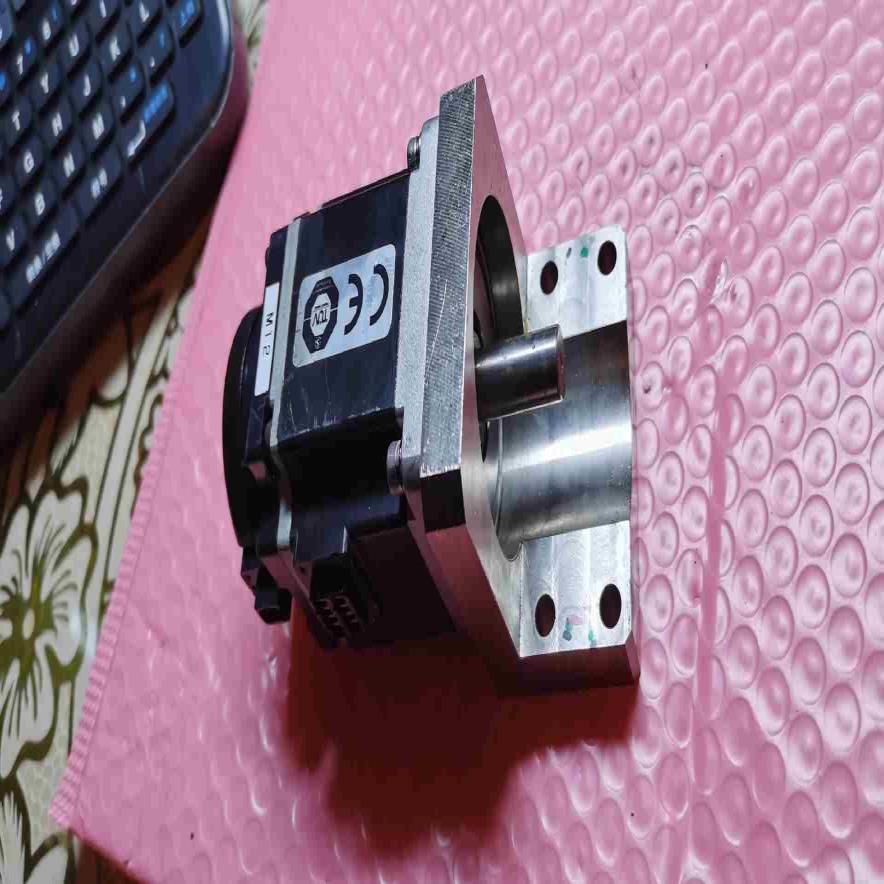 R88M-1M20030T伺服电机一台议价