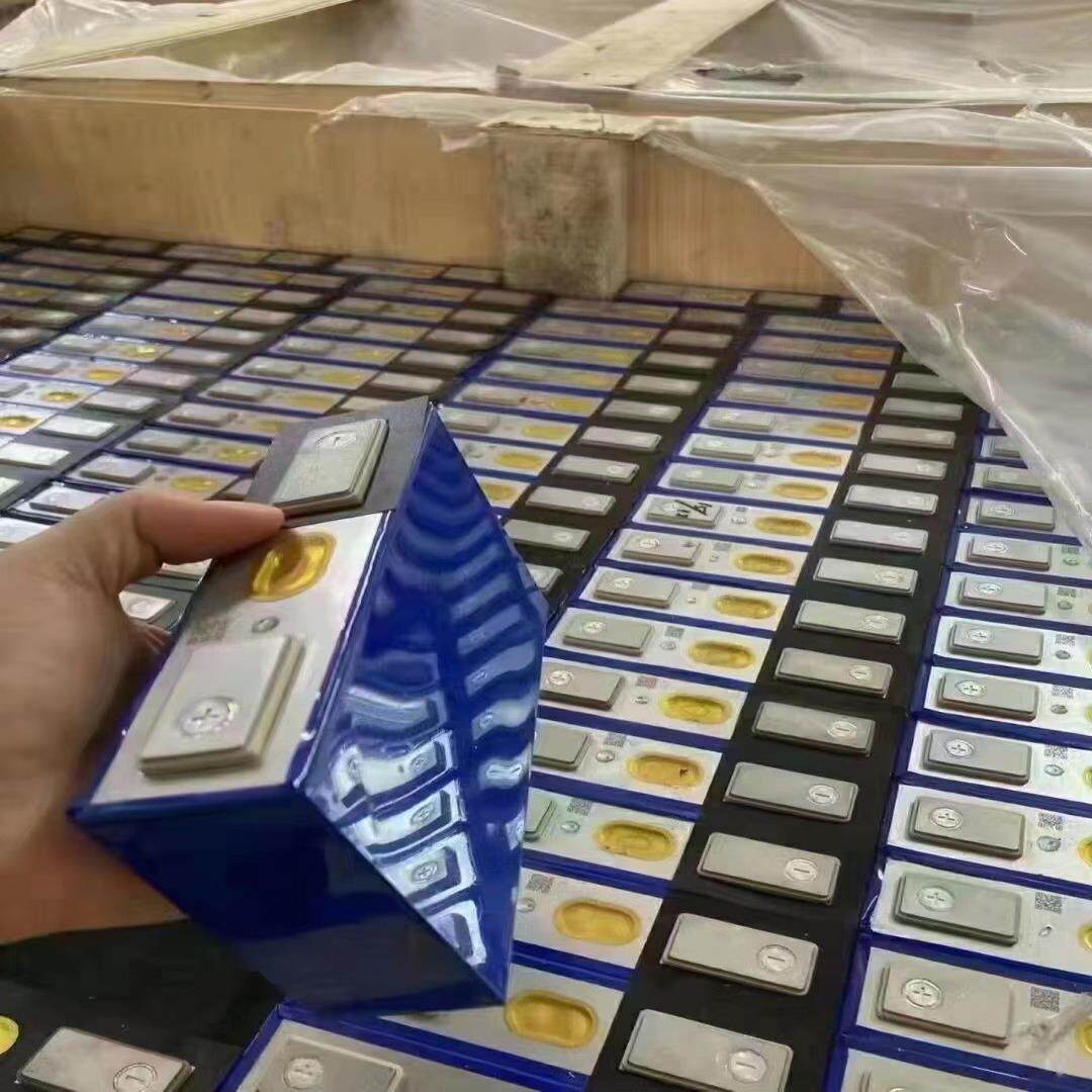光宇37v60AH三元锂电芯75ah铝壳大单体锂电池30AH