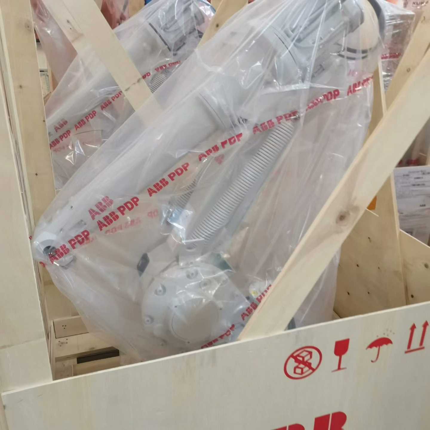 ABB机器人2023年8月份新机IRB1410【鑫鑫商铺】