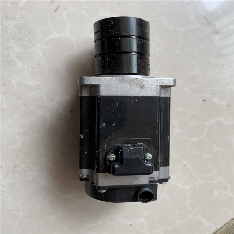 富士电机GYB401D5-RC2 400w 成色新，~议价