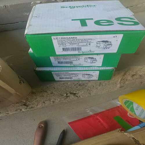 接触器LC1D65AMD有3盒，LC1D5~询价