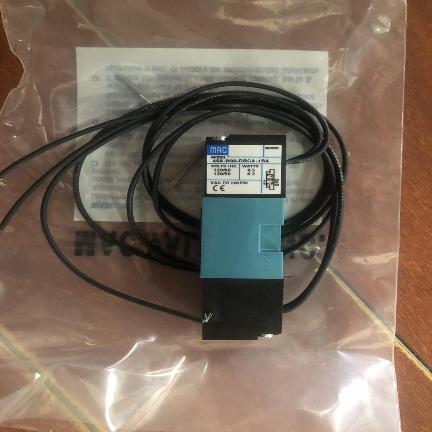 议价原装美国MAC电磁阀45A-N00-DBCA-1BA，正品！现货最新标签