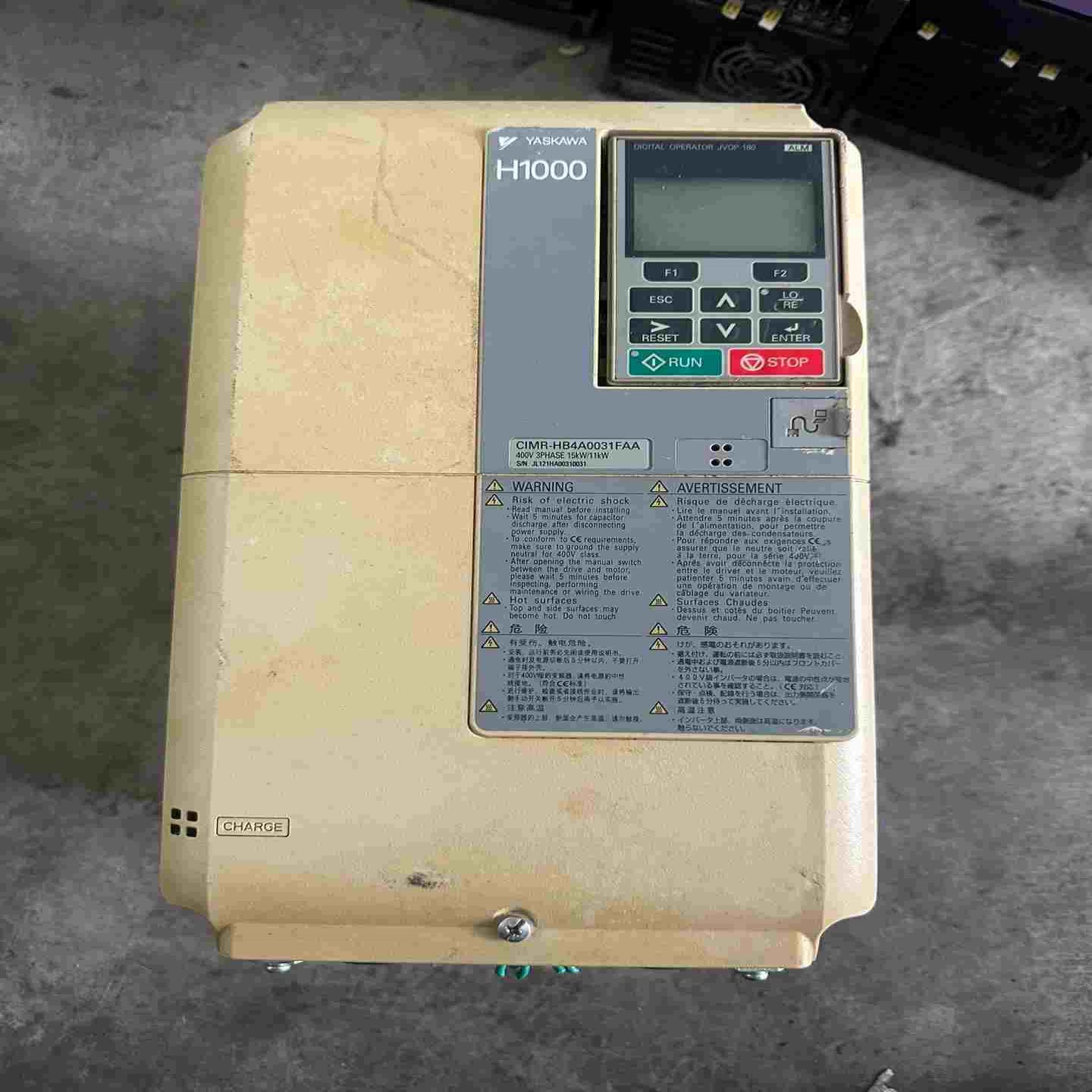 CIMR-AB4A0031FAA安川变频器  11-15KW~询价